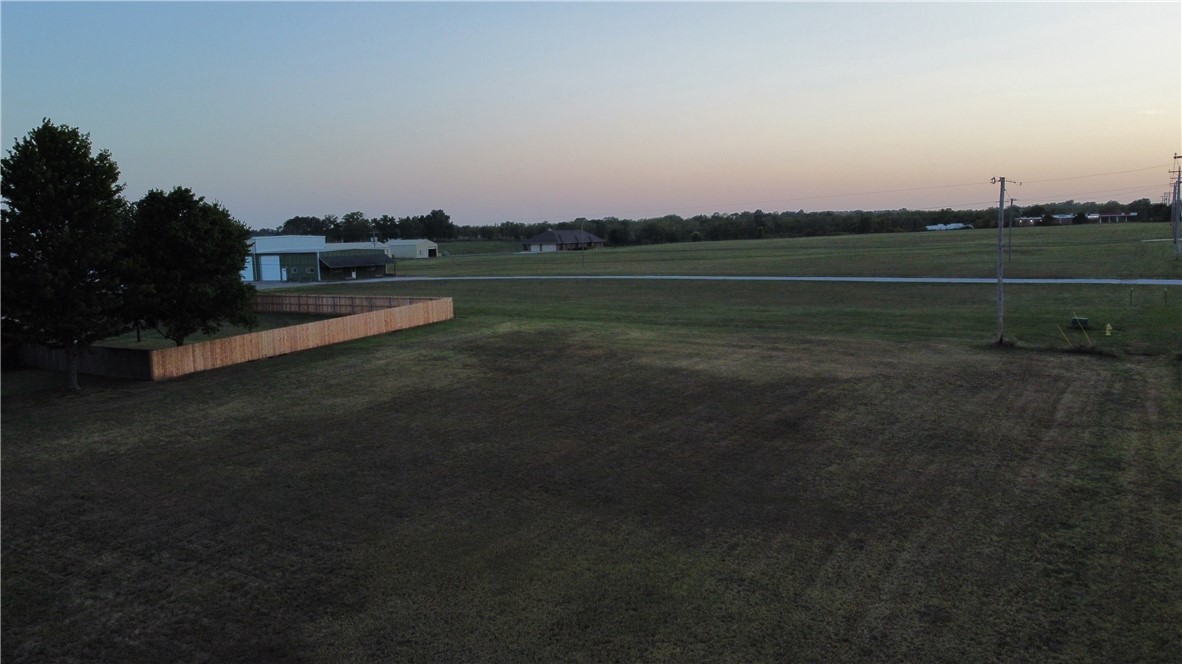 main property photo 10