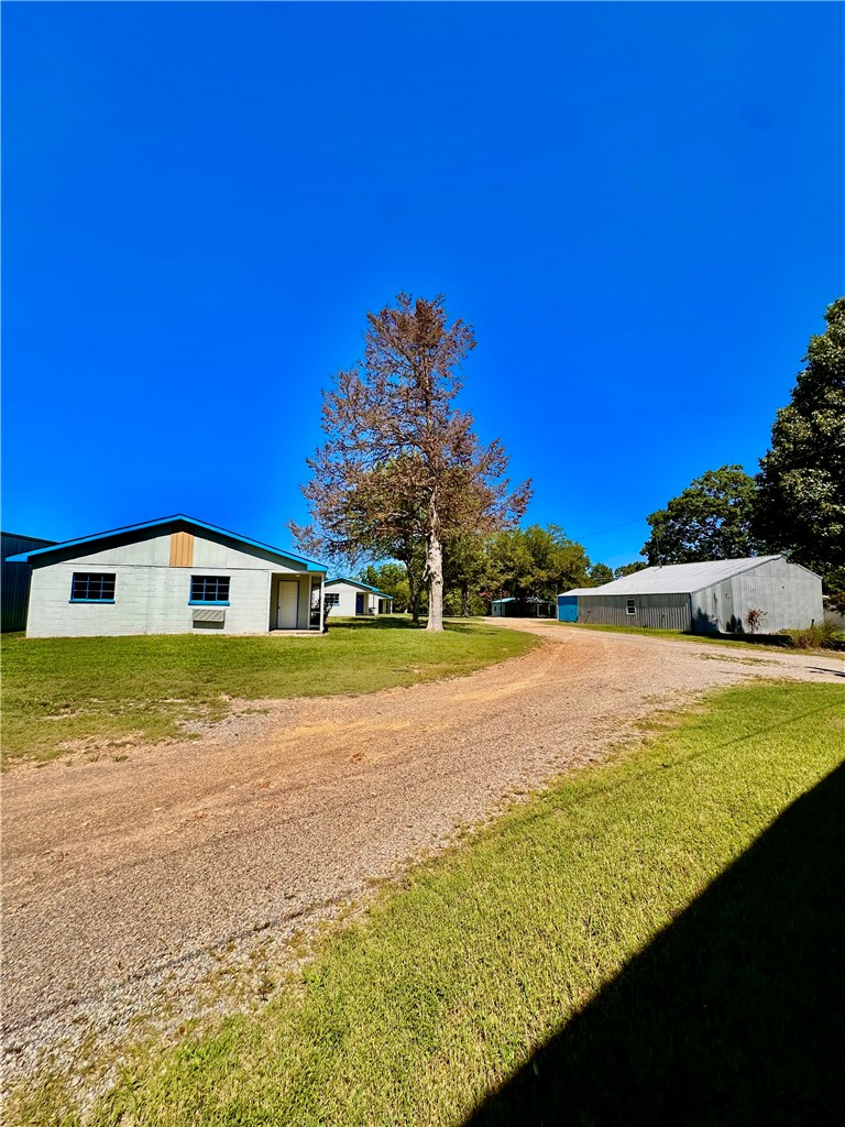 main property photo 12