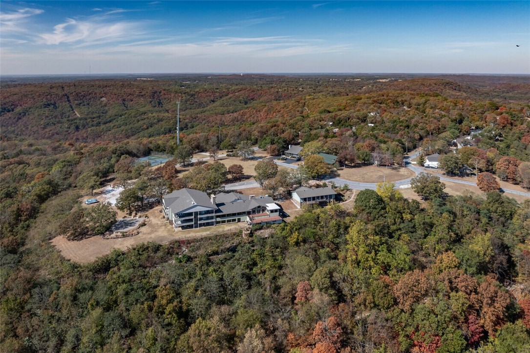 main property photo 29