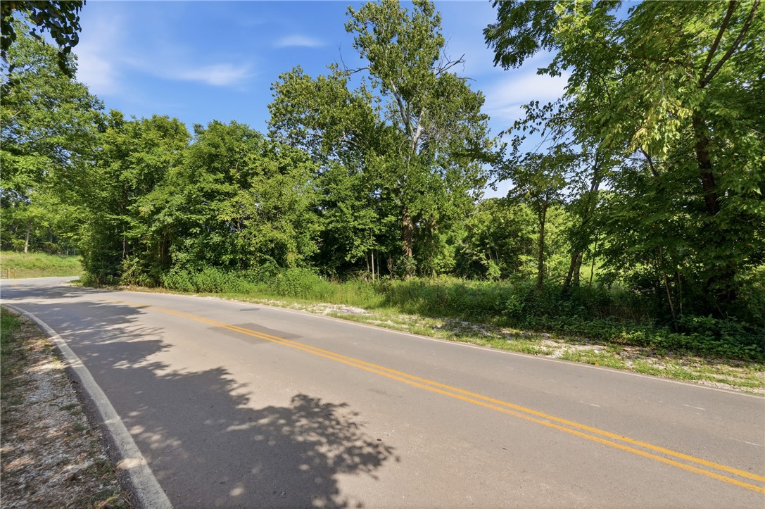 main property photo 7