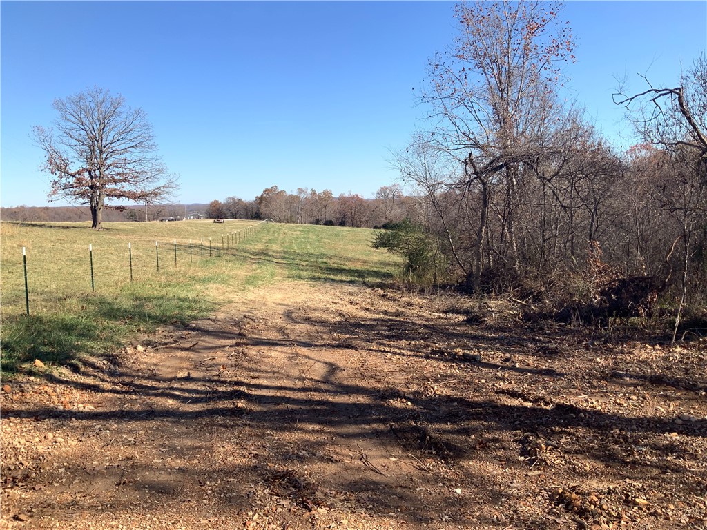 main property photo 11