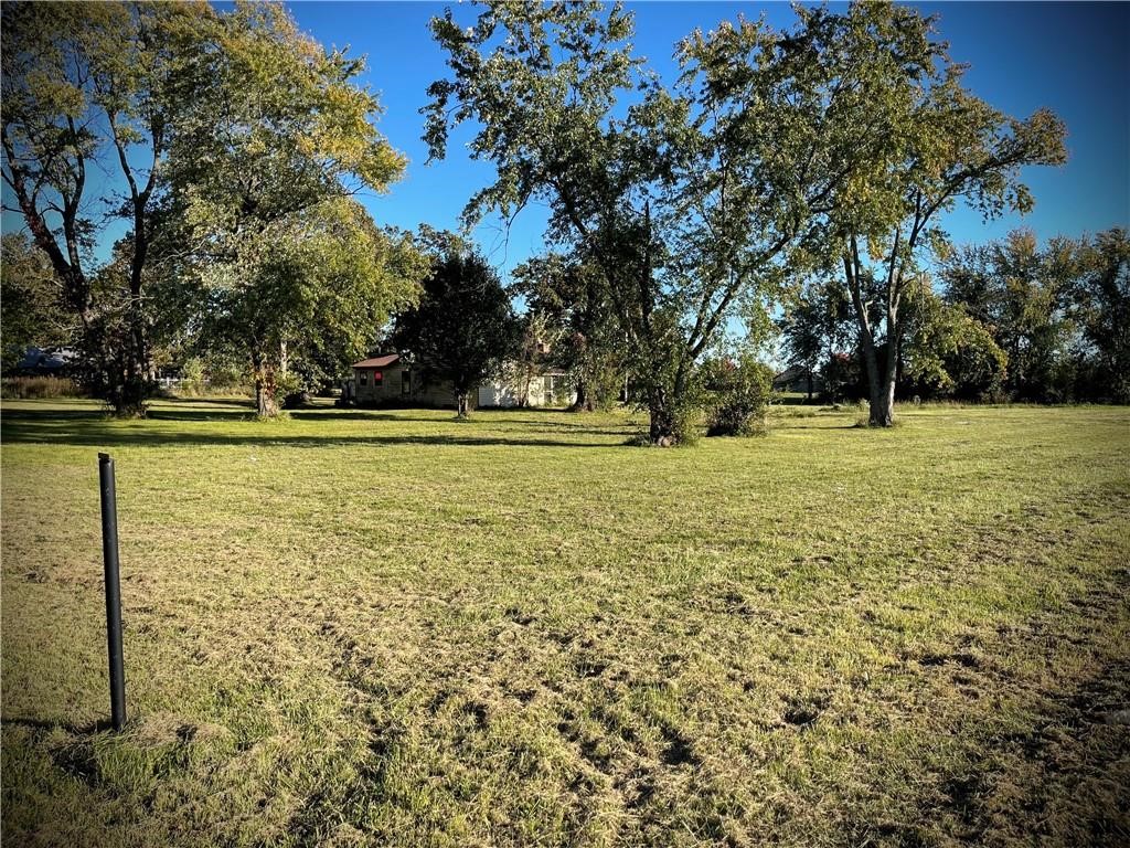 main property photo 12