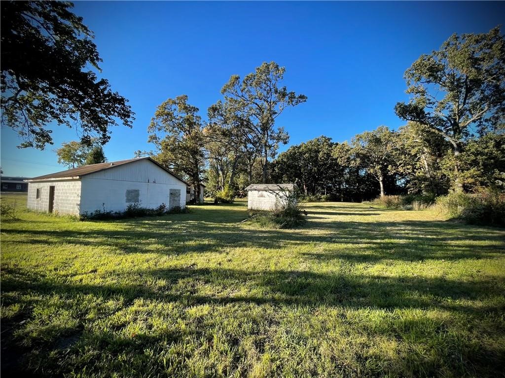 main property photo 6