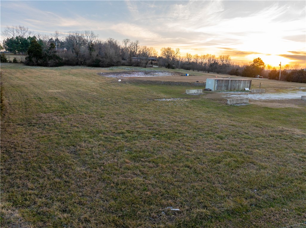 main property photo 11