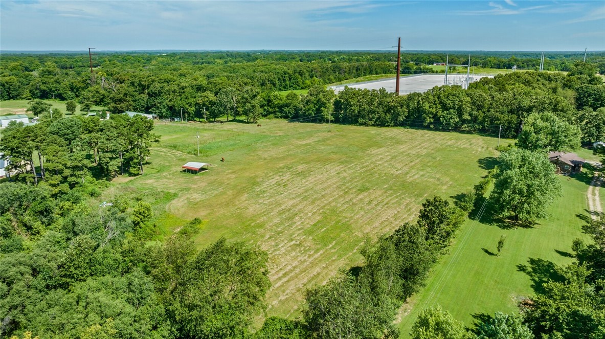 main property photo 9