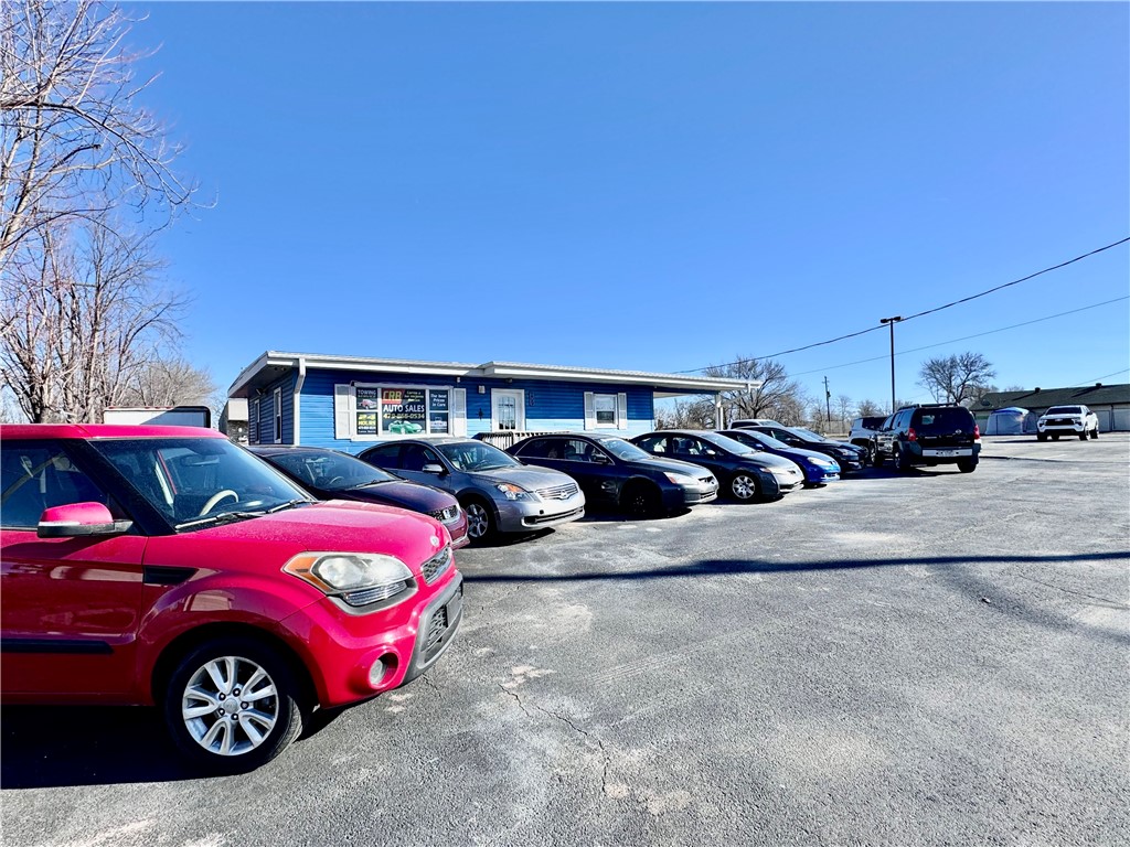 main property photo 4