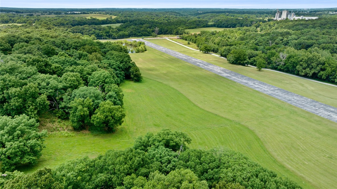 main property photo 15