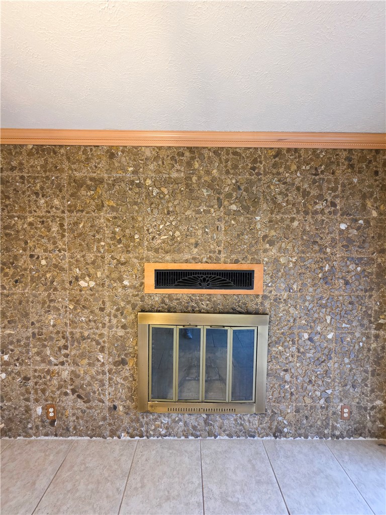 property viewer photo 23