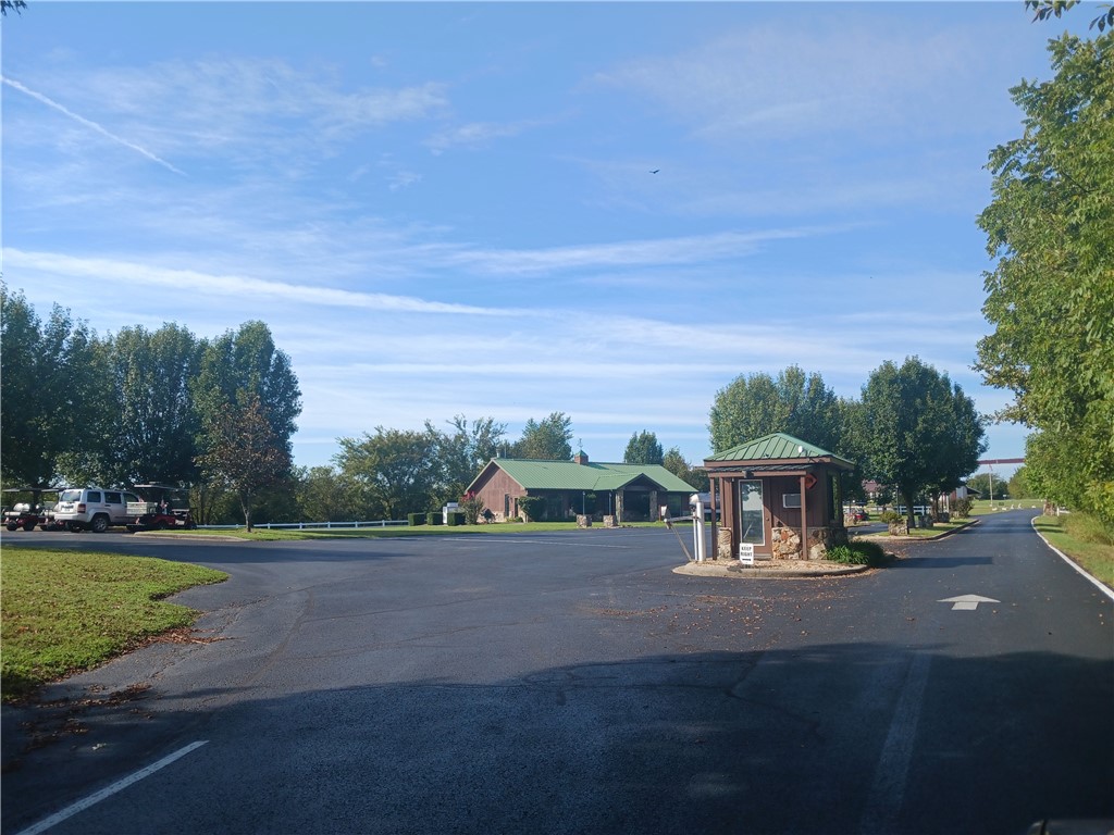 main property photo 8