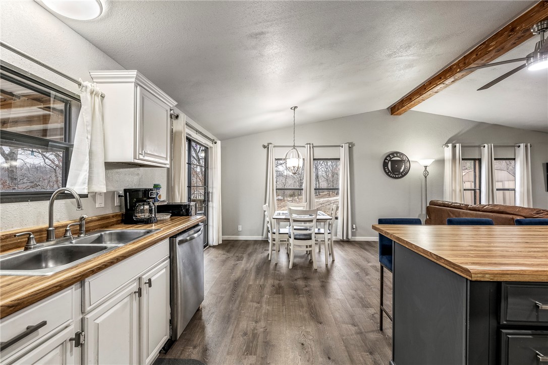 property viewer photo 8