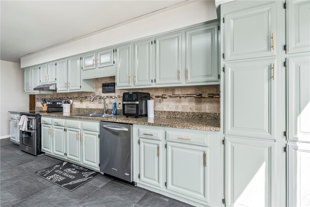 property viewer photo 10