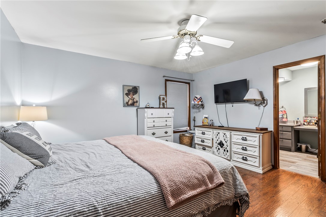 property viewer photo 13