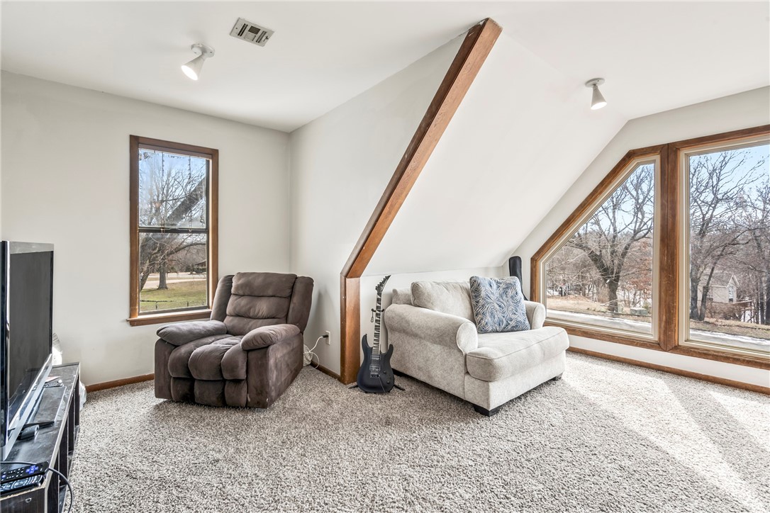 property viewer photo 19