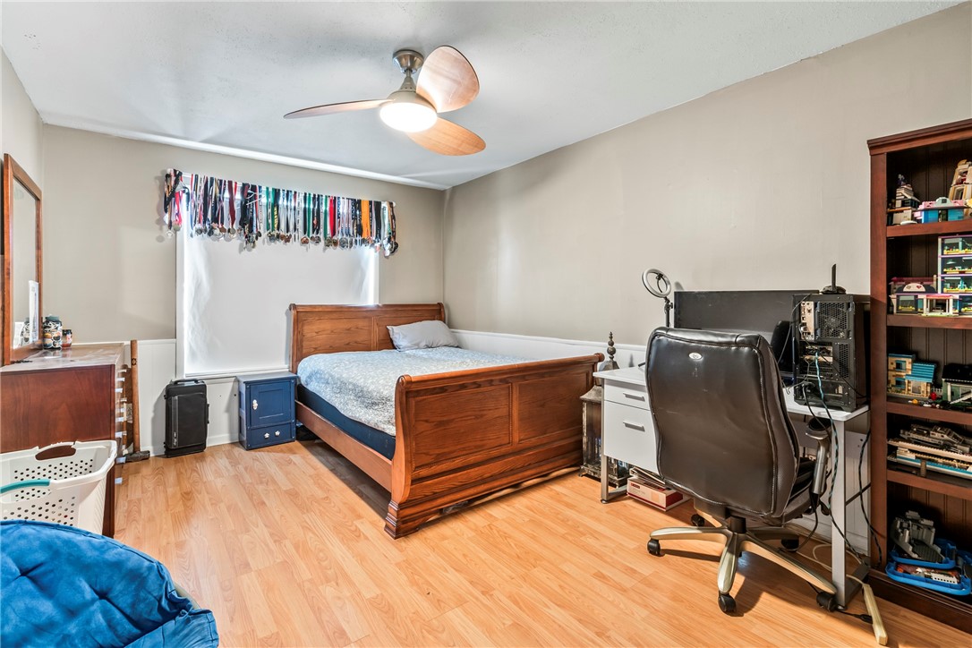 property viewer photo 24