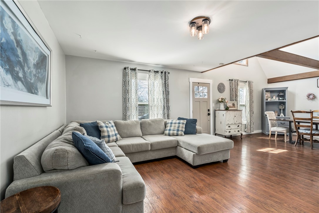 property viewer photo 6