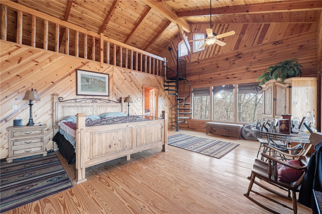 main property photo 29