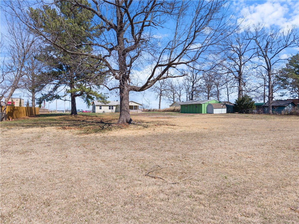 main property photo 6