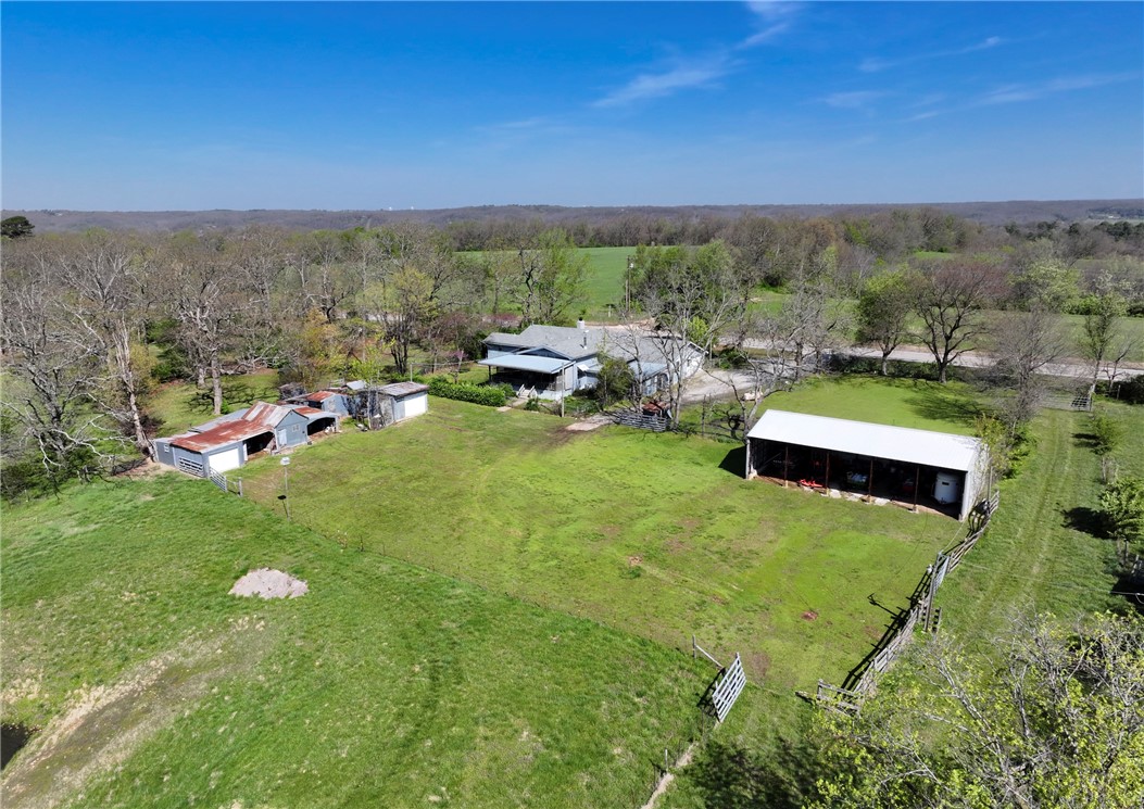 main property photo 32