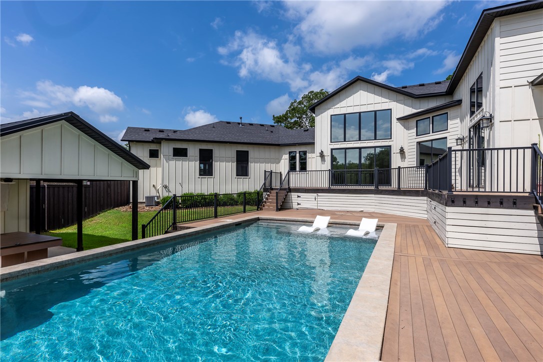 property viewer photo 38