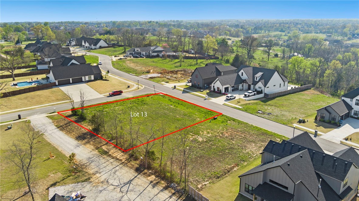 main property photo 12