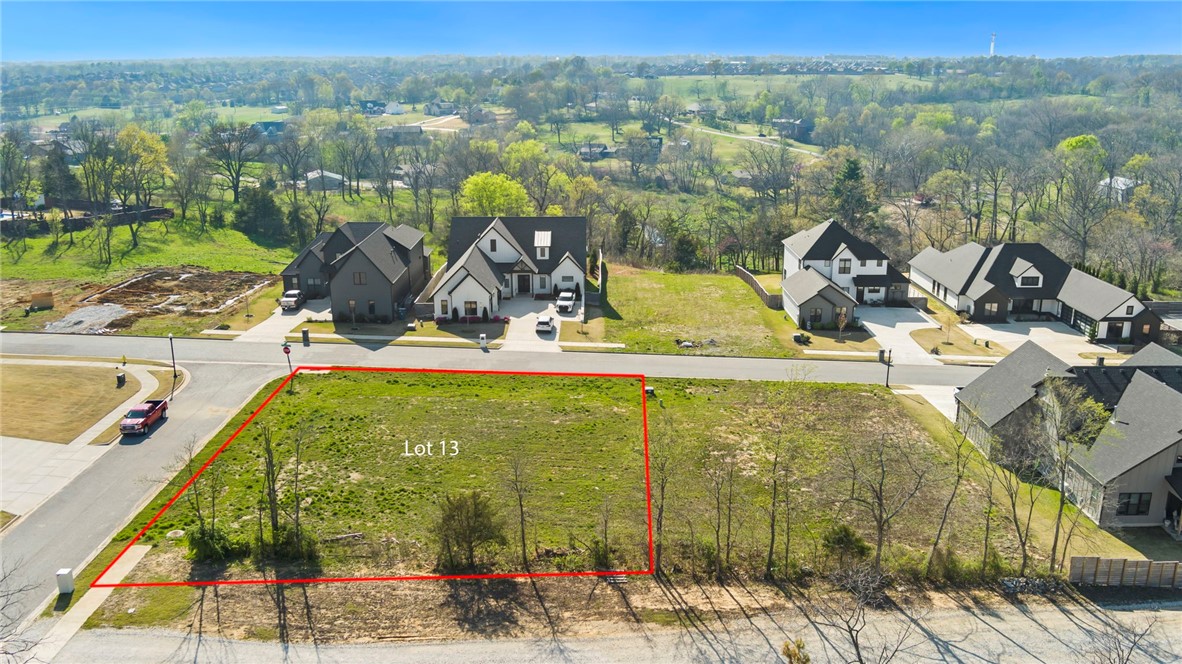 main property photo 13