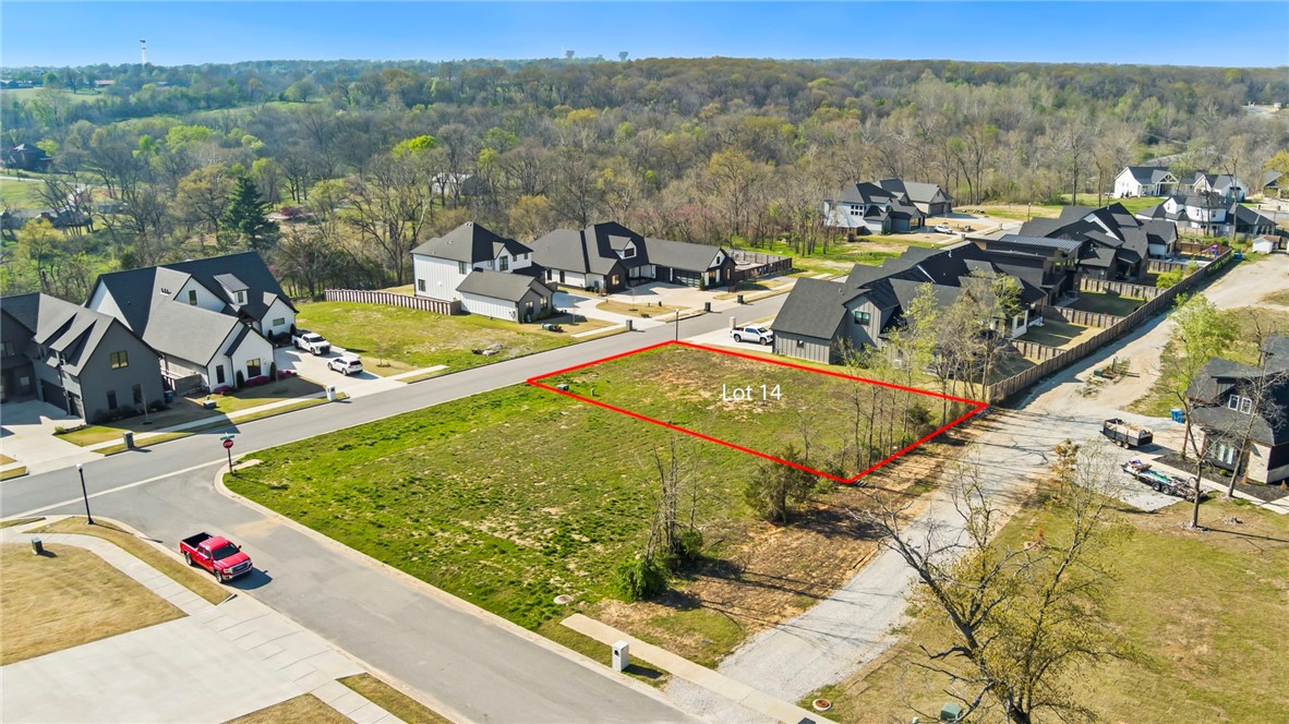 main property photo 17