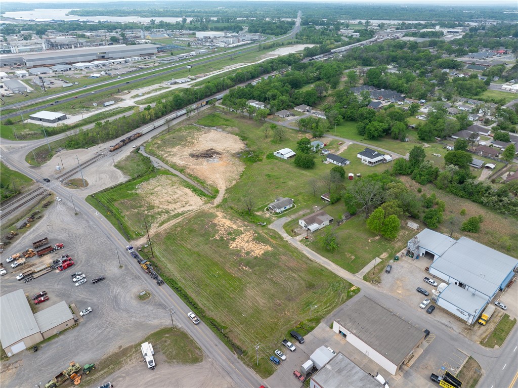 main property photo 2