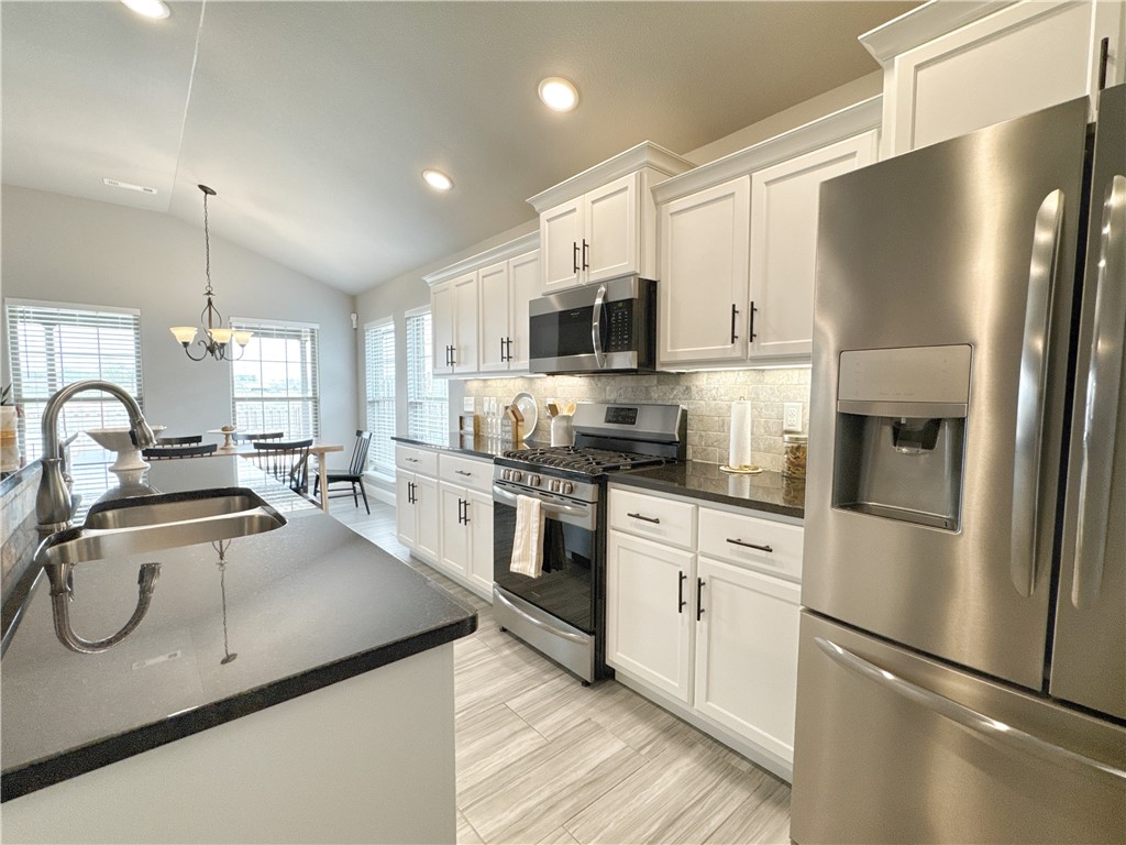 property viewer photo 4