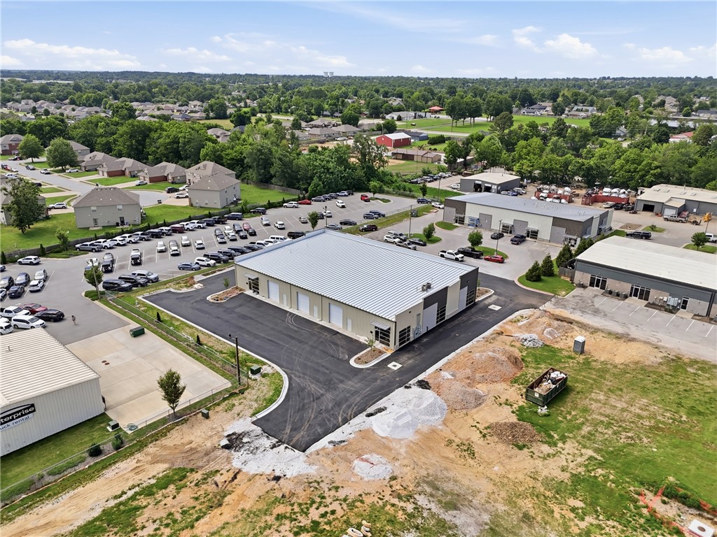main property photo 21