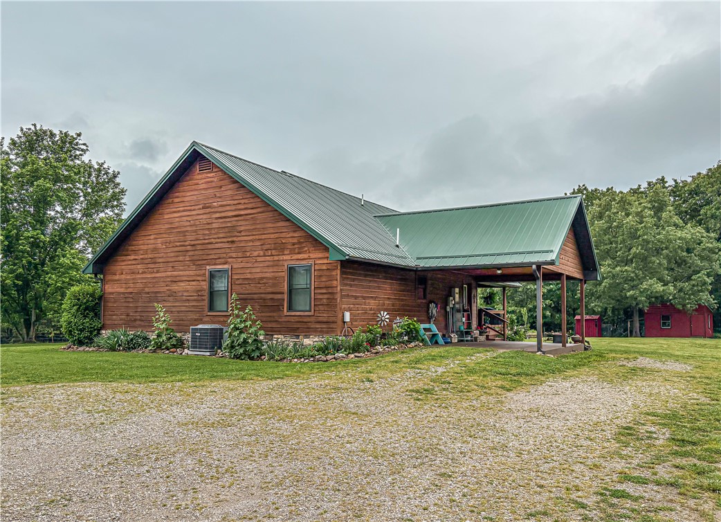 main property photo 5