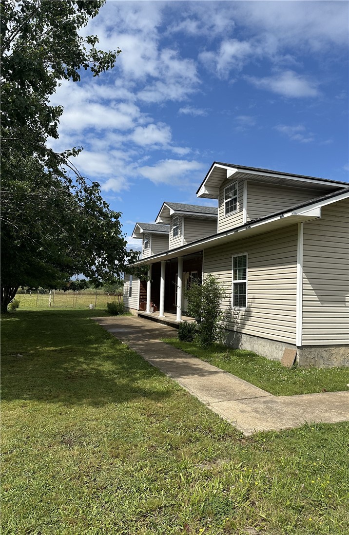 main property photo 6