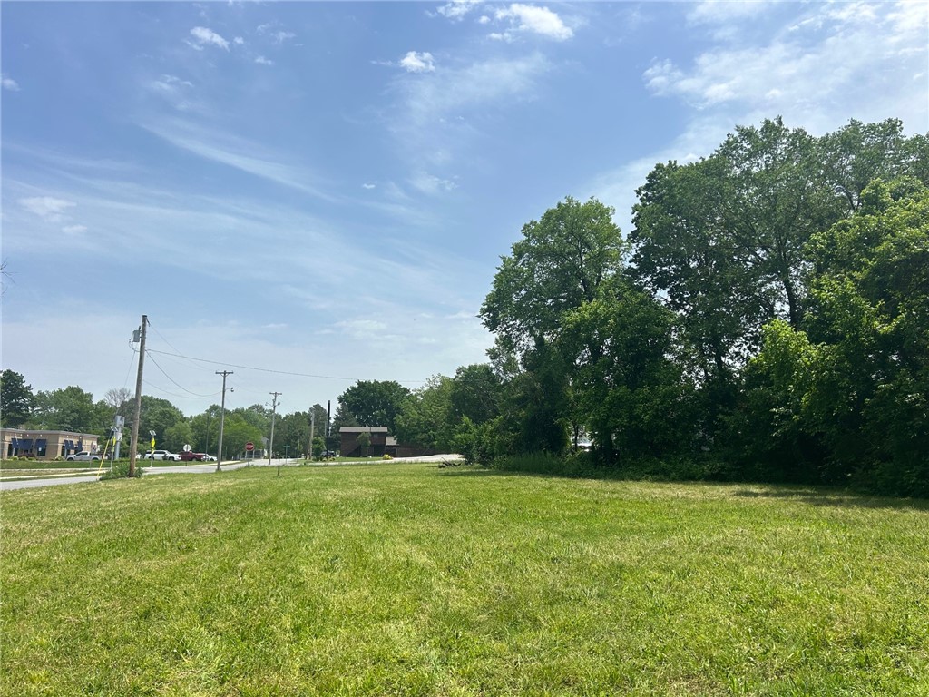 main property photo 5