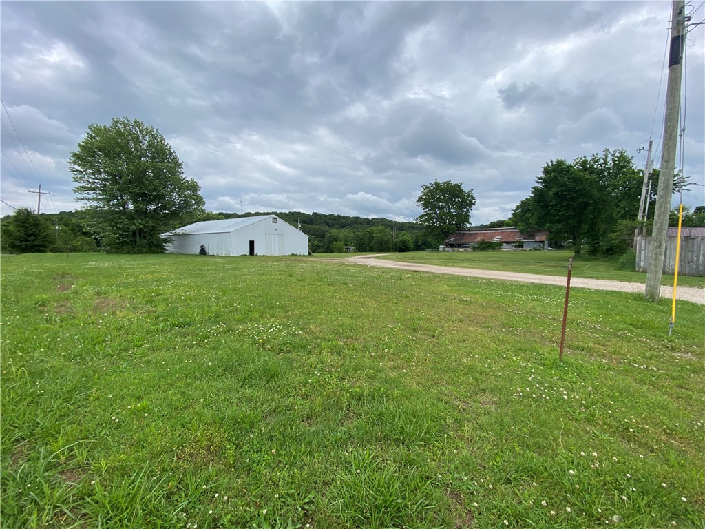 main property photo 7
