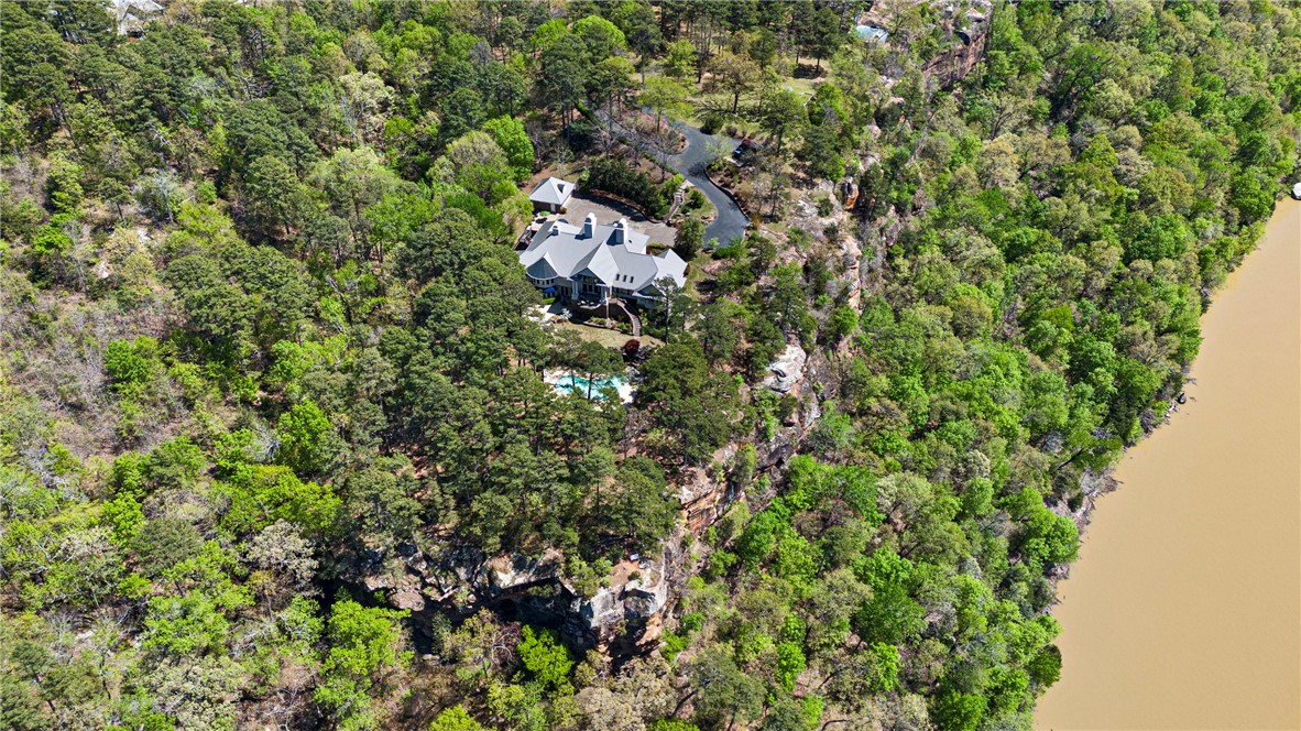 main property photo 57