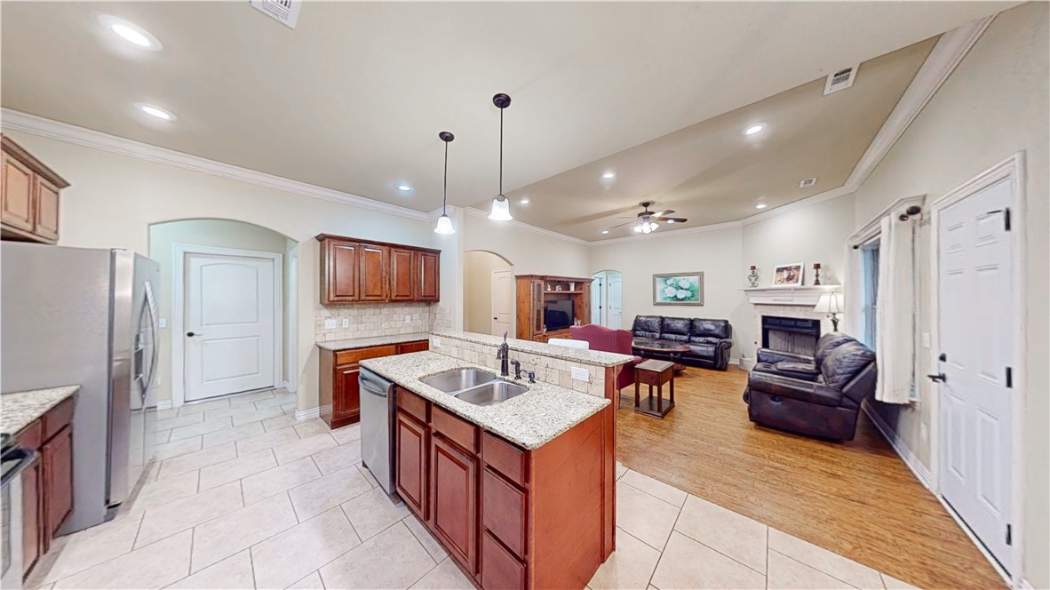 property viewer photo 22