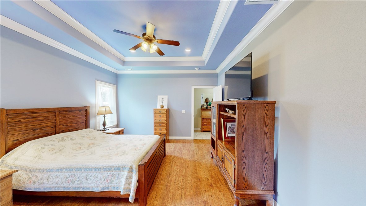 property viewer photo 27