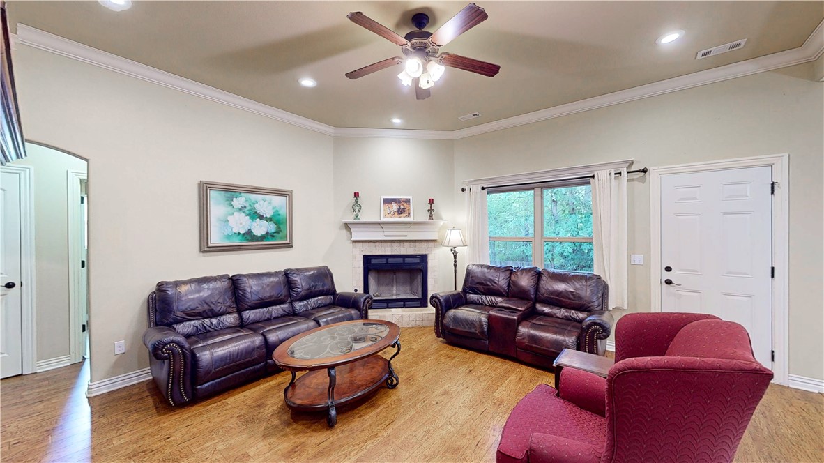property viewer photo 38