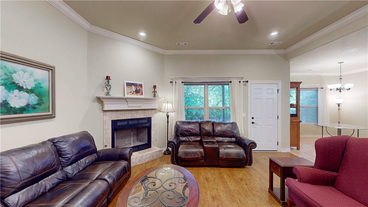 property viewer photo 6