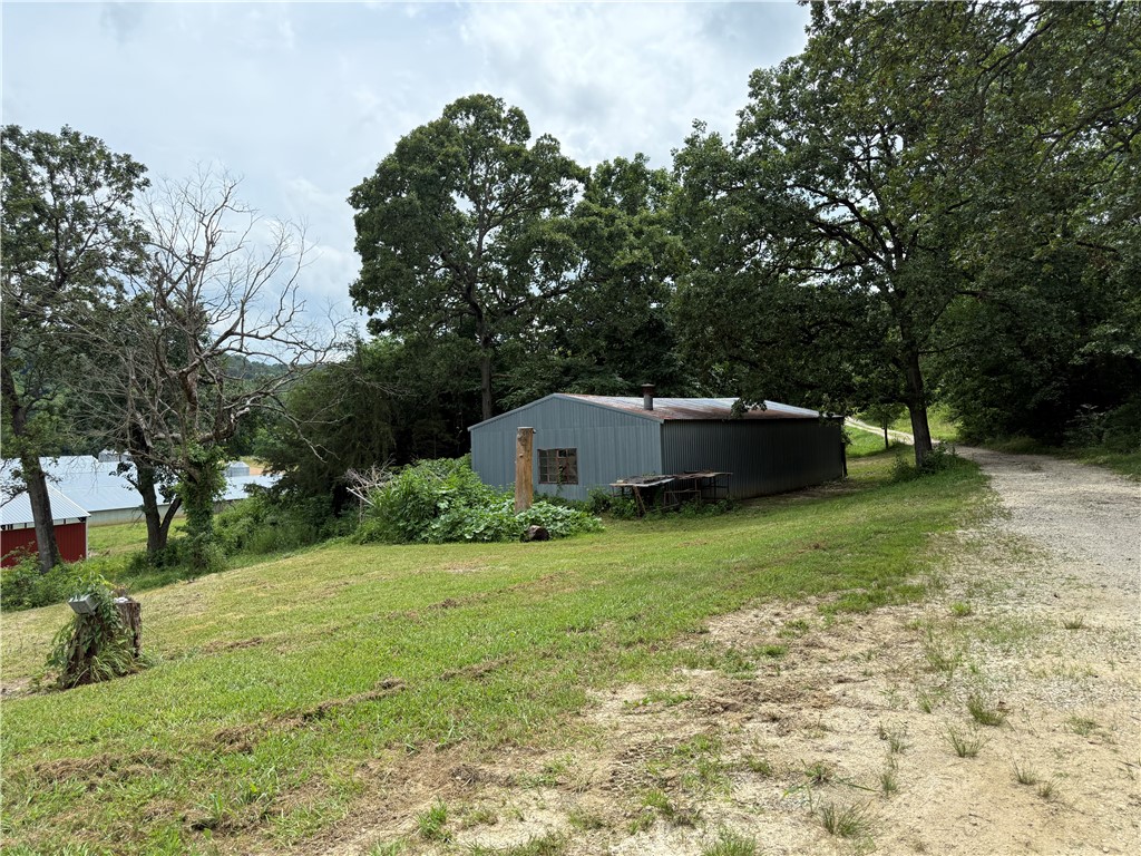 main property photo 17