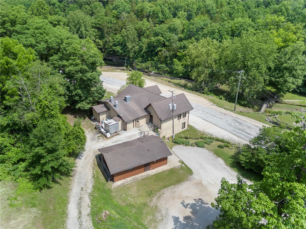 main property photo 24