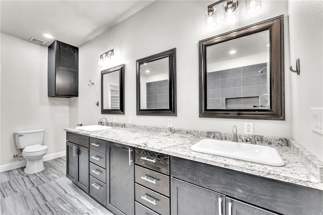 property viewer photo 16