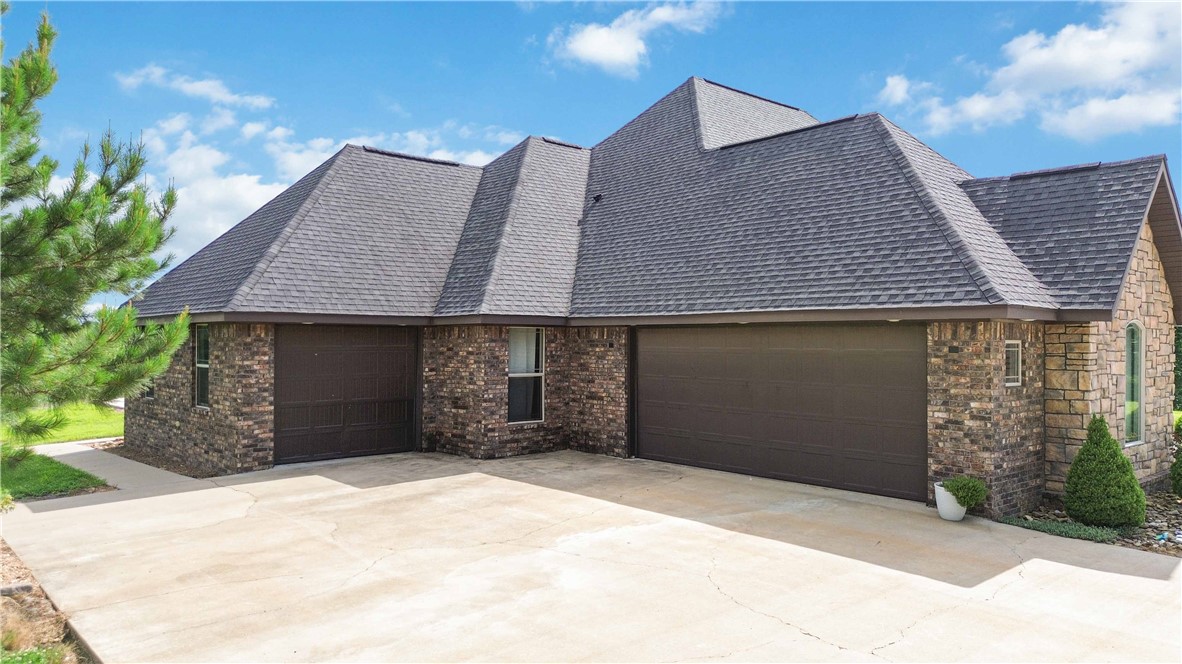 property viewer photo 2