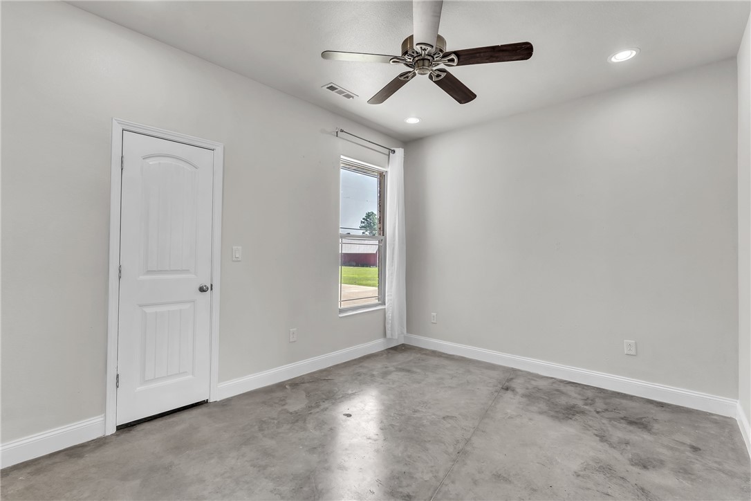 property viewer photo 21