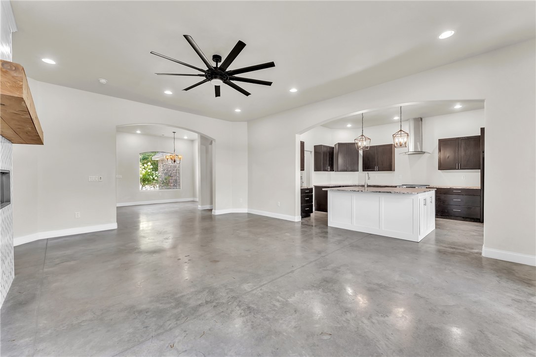 property viewer photo 6