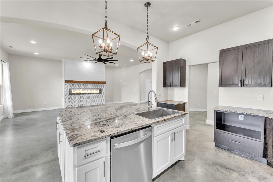 property viewer photo 7