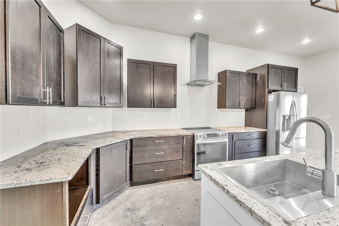 property viewer photo 9