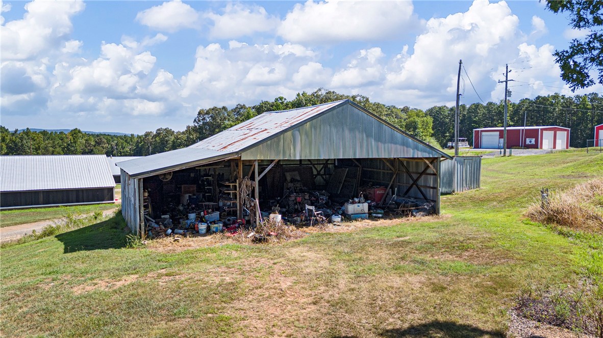 main property photo 16