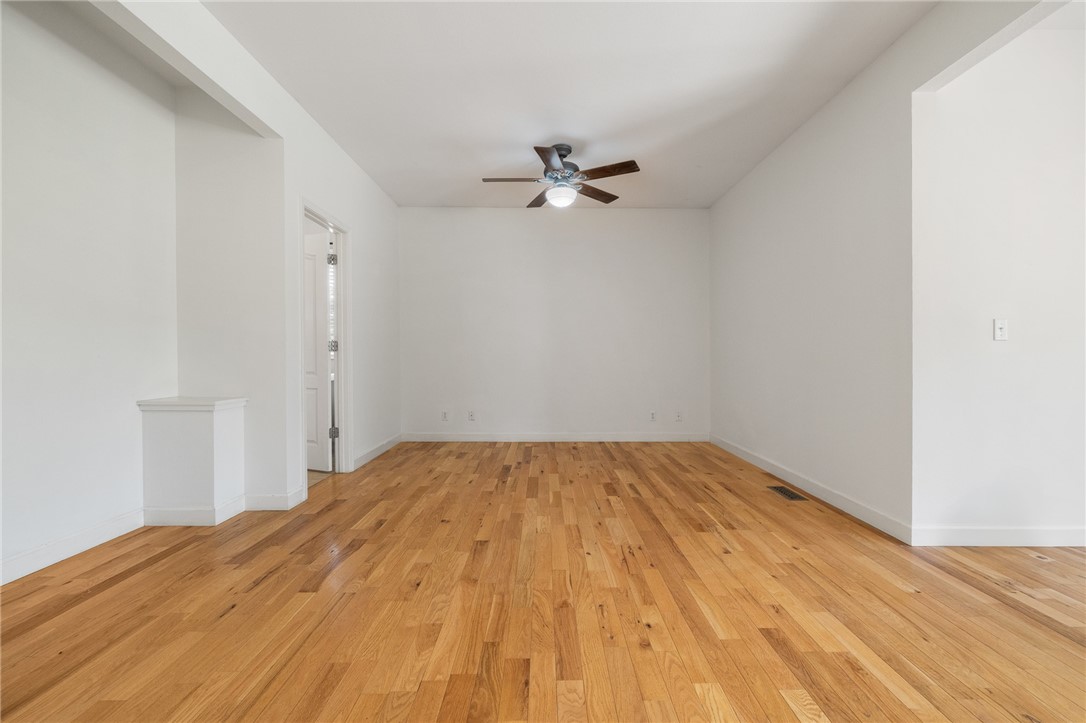 property viewer photo 24