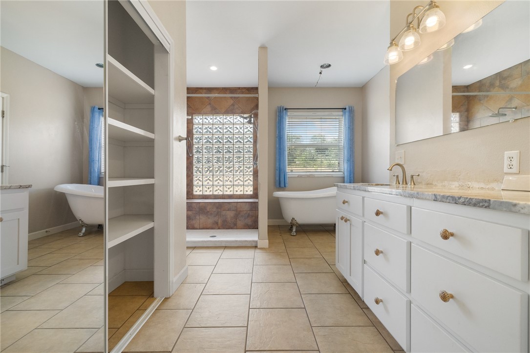 property viewer photo 29