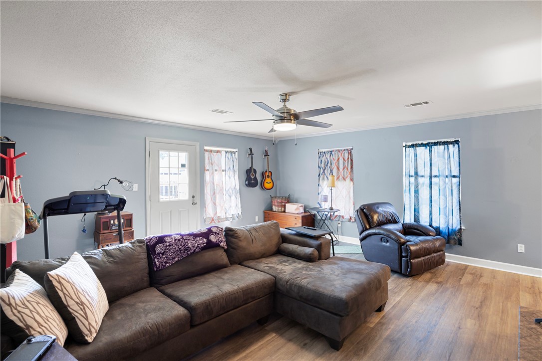 property viewer photo 12